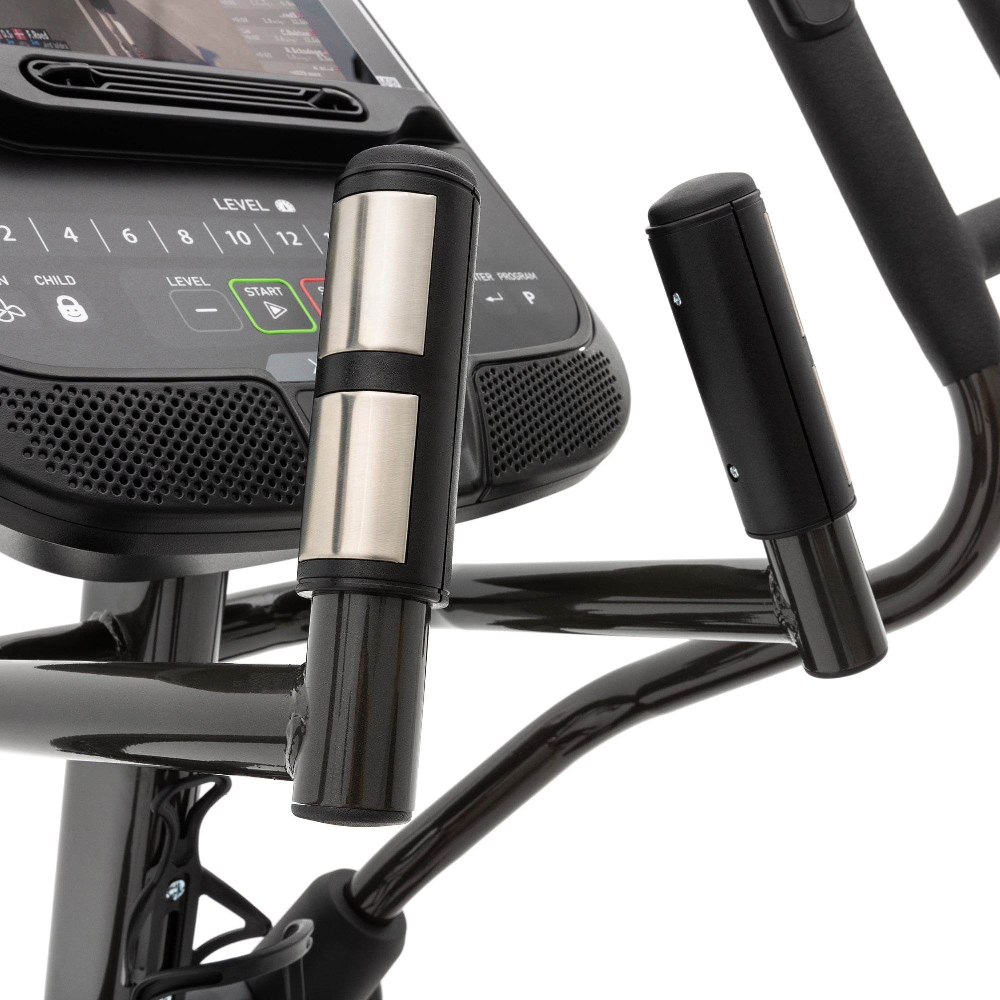 Spirit Xe295 – elliptical – premium low-impact trainer