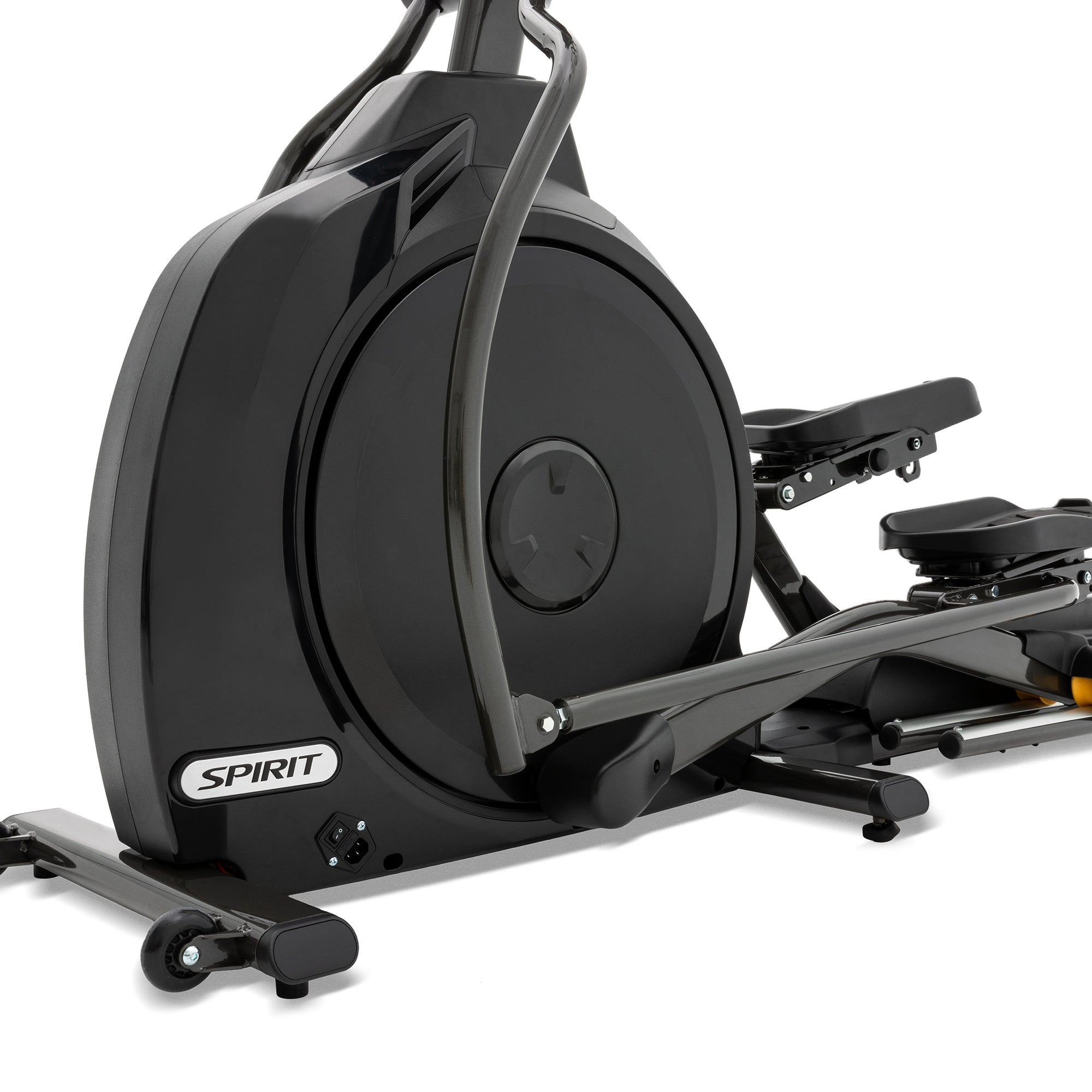Spirit Xe395 – elliptical – premium low-impact trainer