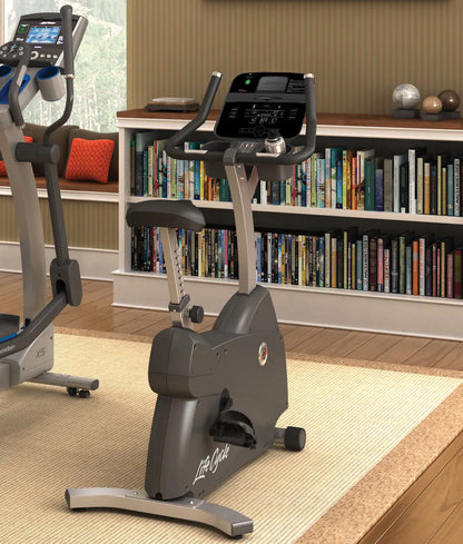 Life Fitness C3 Upright Lifecycle Bike